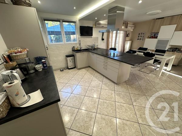 Maison à vendre  8 pièces - 208 m2 VIRY CHATILLON - 91