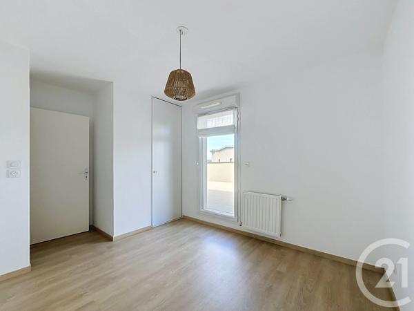 Appartement T3 à vendre  3 pièces - 64,22 m 2   BRIGNAIS  - 69