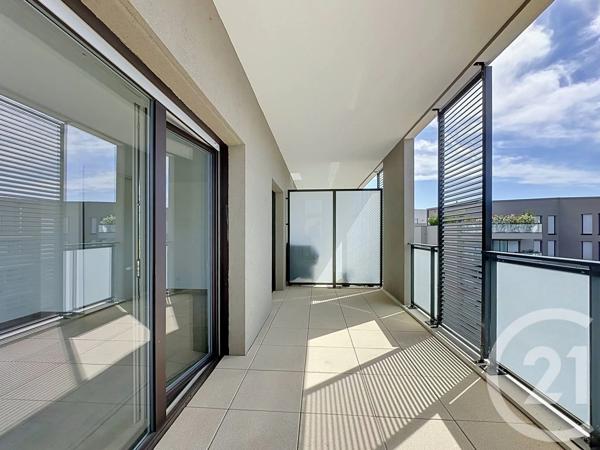 Appartement T3 à vendre  3 pièces - 64,22 m 2   BRIGNAIS  - 69