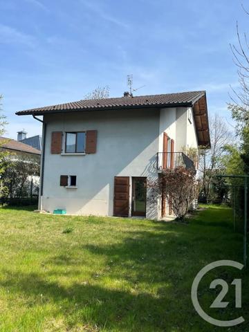 Maison à vendre  8 pièces - 200 m 2   GAILLARD  - 74