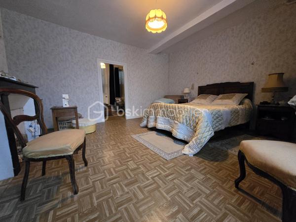 Maison en pierre de 185 m²