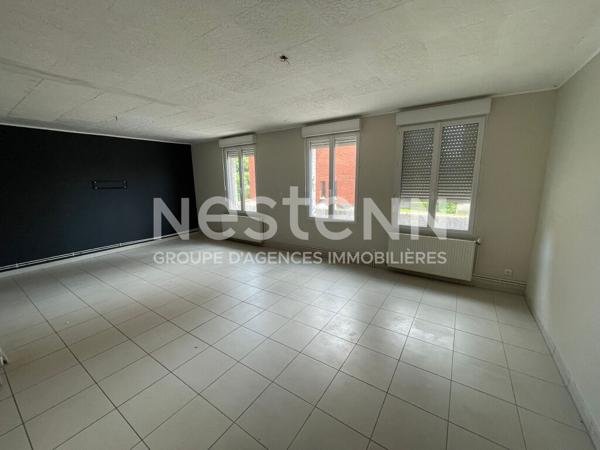 IMMEUBLE A VENDRE A TERGNIER - (02700 QUESSY) - SPECIAL INVESTISSEUR - LOCAL COMMERCIAL AU REZ DE CHAUSSEE ET LOGEMENTS A L'ETAGE