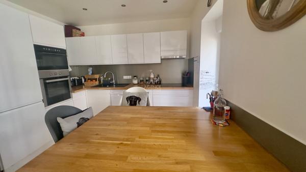 Duplex au coeur de Sèvres €395 000 ** - Référence 487-S