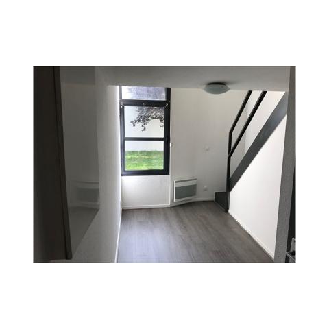 Location appartement 1 pièce 19 m²