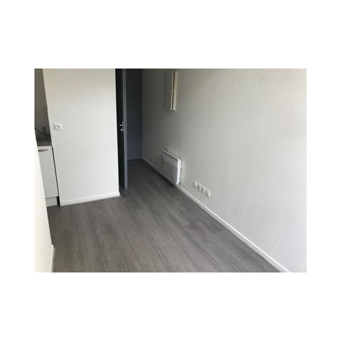 Location appartement 1 pièce 19 m²