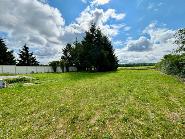 Hangar sur terrain constructible