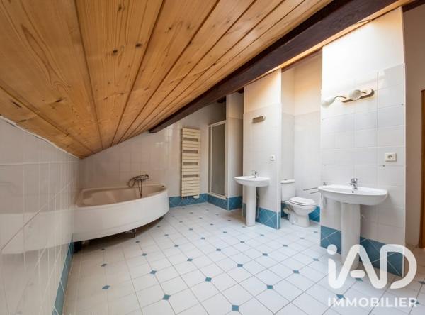 Maison à vendre 7 pièces 161,64 m² Feigères