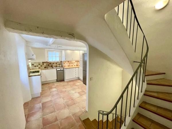 Charmante maison en pierre - Village de Valbonne !