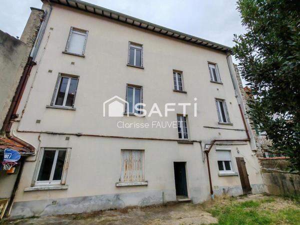 Un nid douillet dans un petit immeuble vous attend