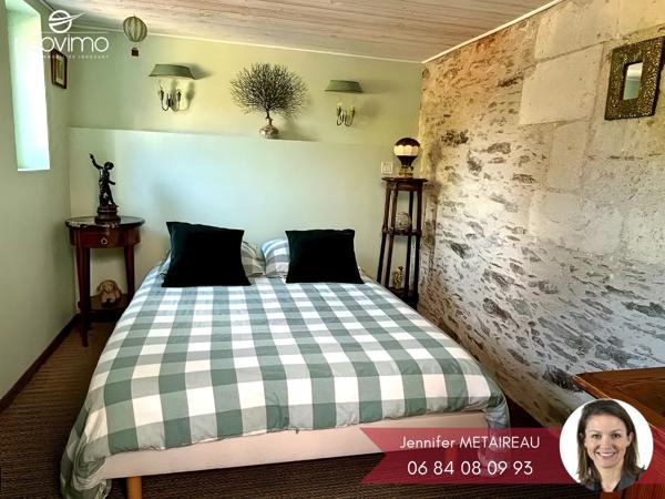 Maison de plain-pied 2/3 chambres + bureau à la décoration soignée