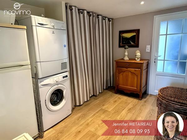 Maison de plain-pied 2/3 chambres + bureau à la décoration soignée