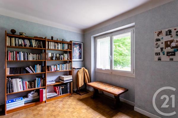 Maison à vendre  4 pièces - 103,50 m 2   VAYRAC  - 46