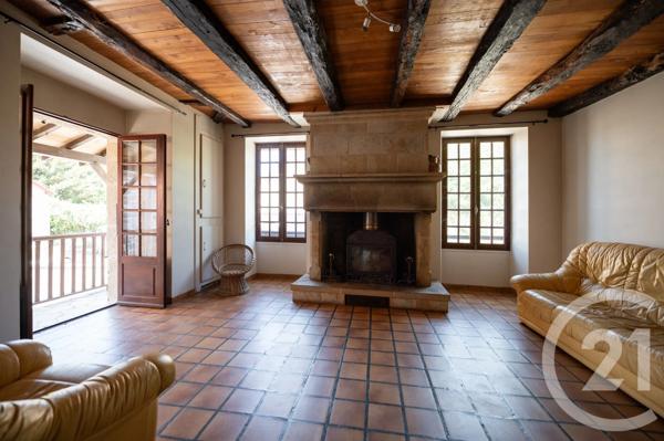 Maison à vendre  4 pièces - 103,50 m 2   VAYRAC  - 46