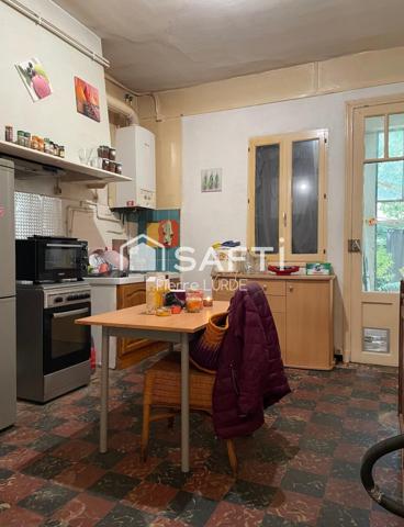 Vente immeuble de 181 m2 avec trois appartements