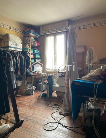 Vente immeuble de 181 m2 avec trois appartements