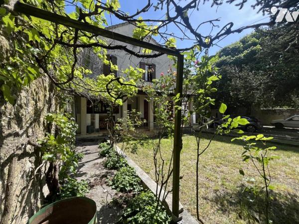 ENSEMBLE IMMOBILIER à DIE