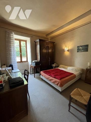 ENSEMBLE IMMOBILIER à DIE
