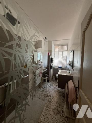 ENSEMBLE IMMOBILIER à DIE