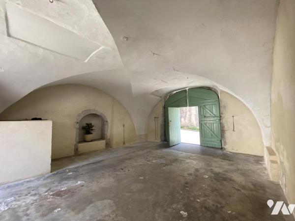 ENSEMBLE IMMOBILIER à DIE