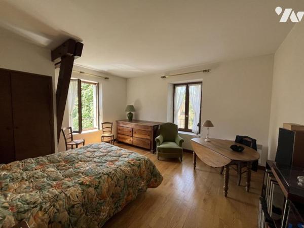 ENSEMBLE IMMOBILIER à DIE