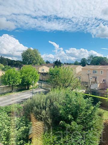 Location appartement L'Isle-sur-la-Sorgue - 3 pièce(s) - 67 m² - 811 €/mois