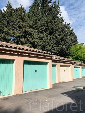 Location appartement L'Isle-sur-la-Sorgue - 3 pièce(s) - 67 m² - 811 €/mois