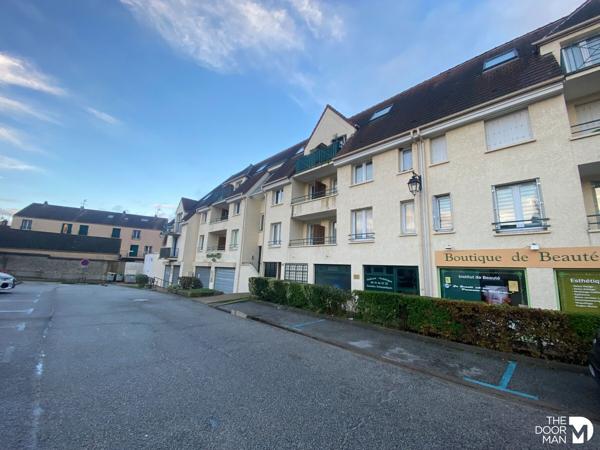 Appartement - Vendu - 27 m² - LE MESNIL-SAINT-DENIS | The Door Man