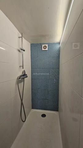 Vente                                                      Maison
                        
                     7 pièces                      180 m2                     à Les Avenières Veyrins-Thuellin