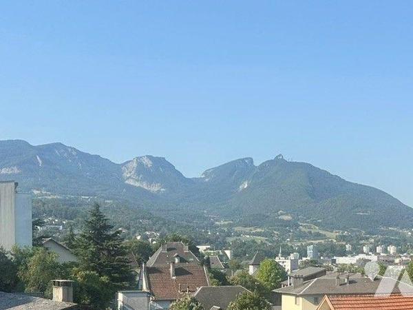 Appartement Chambéry - Emplacement recherché - Proche du centre ville et de la gare - T3 traver...