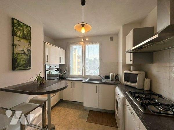 Appartement Chambéry - Emplacement recherché - Proche du centre ville et de la gare - T3 traver...