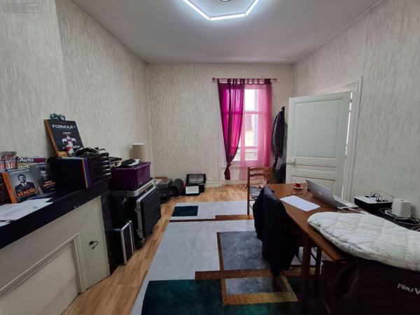 Immeuble de rapport à vendre à Périgueux en Dordogne (24000), ref : 18113/169