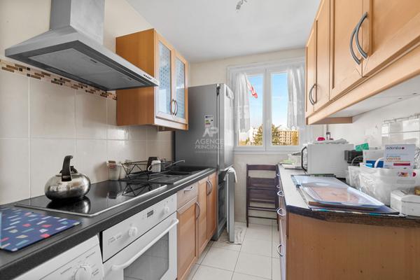 Appartement Saint Germain En Laye 3 pièces 59.01 m2 €241 500 ** - Référence 18044
