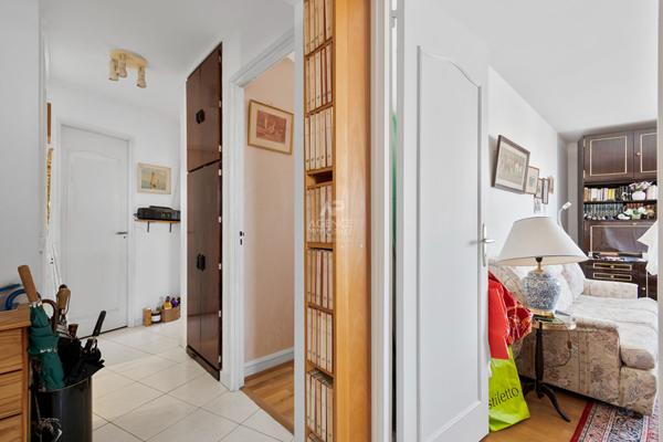 Appartement Saint Germain En Laye 3 pièces 59.01 m2 €241 500 ** - Référence 18044