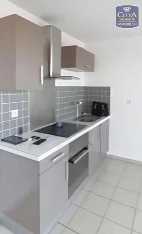 Appartement à vendre 2 pièces 46m² Saint-Pierre (97410)