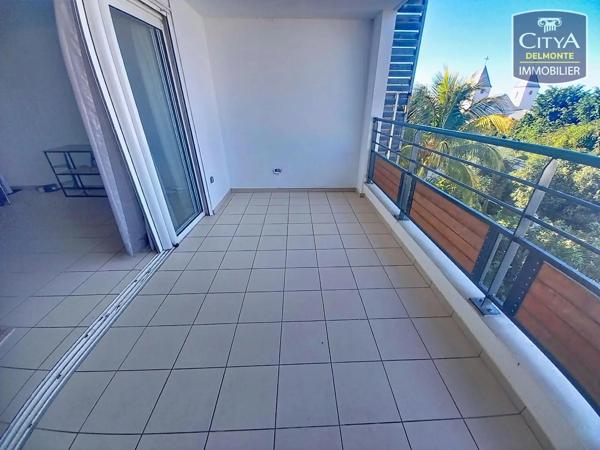 Appartement à vendre 2 pièces 46m² Saint-Pierre (97410)