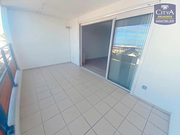 Appartement à vendre 2 pièces 46m² Saint-Pierre (97410)