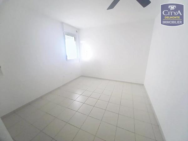 Appartement à vendre 2 pièces 46m² Saint-Pierre (97410)