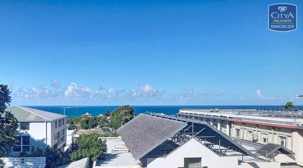 Appartement à vendre 2 pièces 46m² Saint-Pierre (97410)