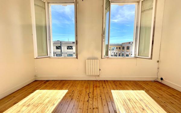 Appartement à vendre    5 pièces • 129,31 m2 Bordeaux