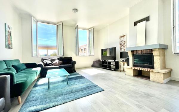 Appartement à vendre    5 pièces • 129,31 m2 Bordeaux