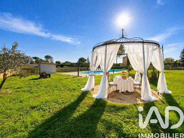 Maison à vendre 12 pièces 345 m² Mazan