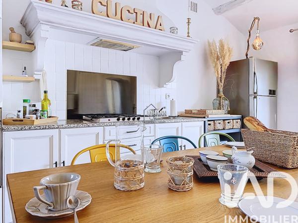 Maison à vendre 12 pièces 345 m² Mazan