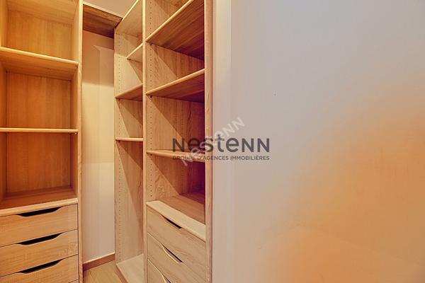VITROLLES NORD - AU PIED DU ROCHER - VILLA T4 RECENTE DE PLAIN-PIED AVEC 324 M² DE JARDIN PRIVATIF