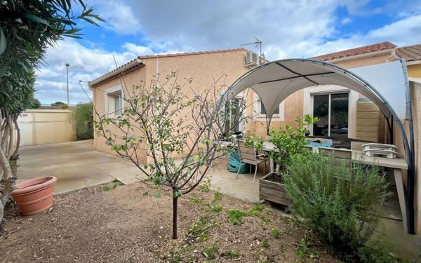 Maison à vendre    4 pièces •  Vias