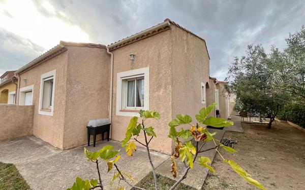 Maison à vendre    4 pièces •  Vias