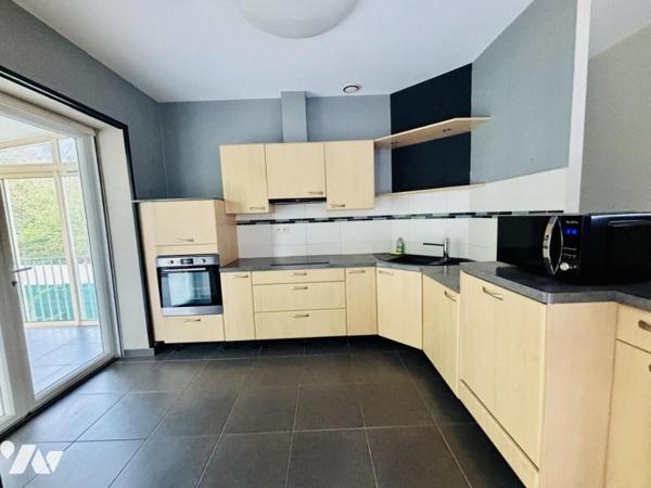 Maison familiale de cinq chambres