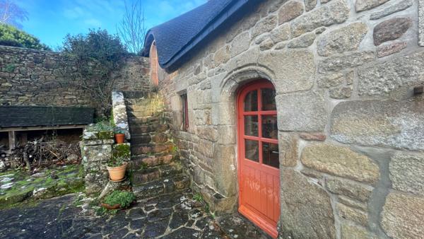 A vendre - Maison de 182 m² dans un cadre idyllique à Saint Philibert- 3 km des Plages