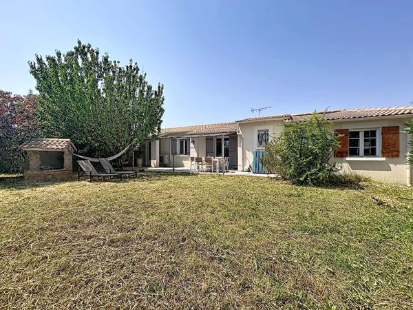 Maison Sarrians 3 pièce(s) 70 m2