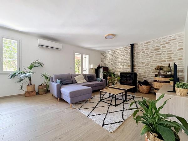 Maison Sarrians 3 pièce(s) 70 m2