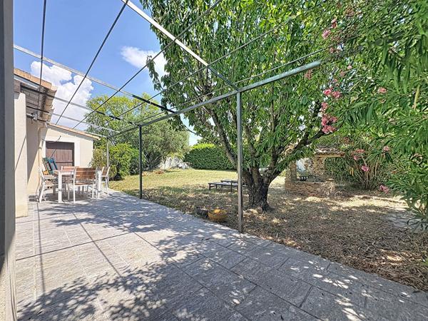 Maison Sarrians 3 pièce(s) 70 m2